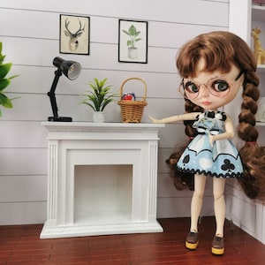 In stock hand-made Doll house furniture 1/6 doll Miniature fireplace, doll furniture, BJD roombox, dollhouse table, Blythe, Qbaby , dandian