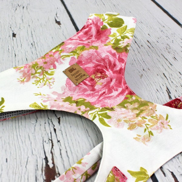 Soft harness for dogs with roses, cream and pink, floral, dogs, dog harness