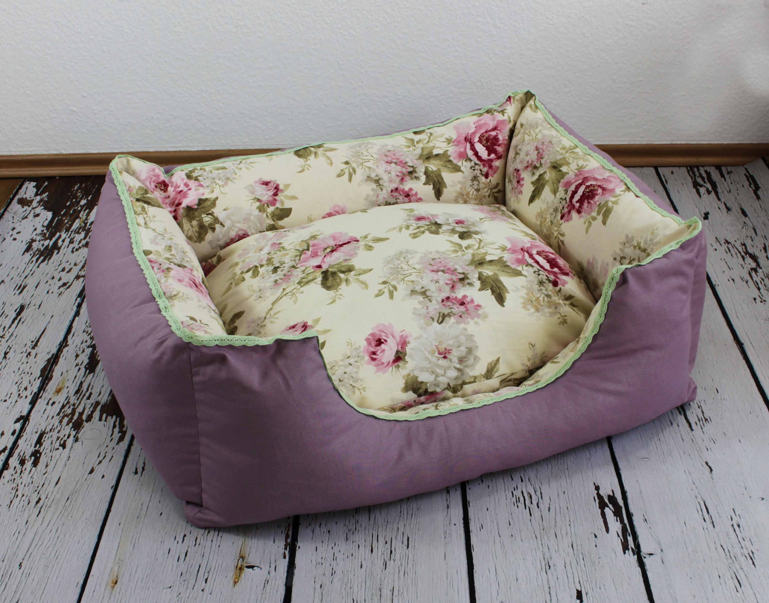 floral cat bed