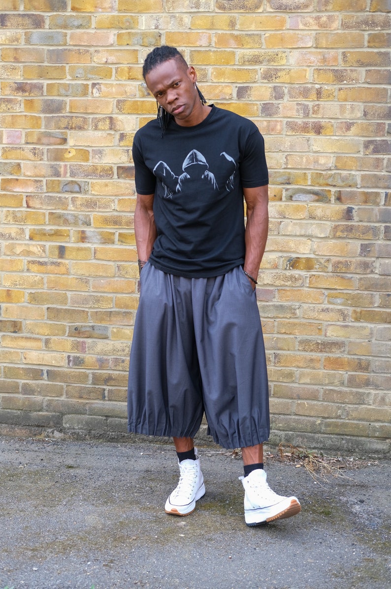 Back in stock Only 4 available Lantern trousers image 7