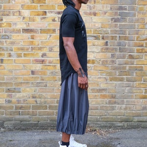 Back in stock Only 4 available Lantern trousers image 9