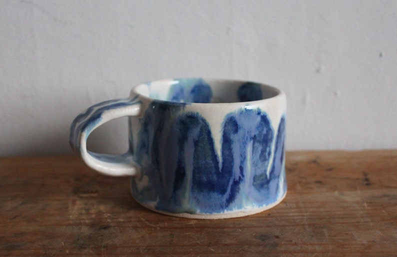 Kronkelen van Snake Blue Marble Cup afbeelding 3