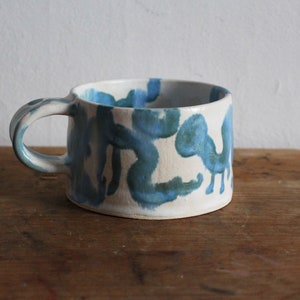 Squiggling Schlange blau Marmor Tasse Bild 2