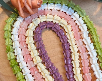 Cuentas de flores de corona hawaianas de 11×11 mm, cuentas de resina impermeables para flores de corona, para hacer guirnaldas lei, lei para autos, lei hawaiano DIY, no son de arcilla tailandesa.