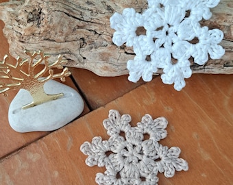 Motif flocon de neige au crochet : décoration de Noël facile (Modèle PDF)