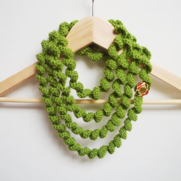 Crochet Scarf Pattern Easy Spiral Scarf PDF Download Crochet Scarf Pattern Jewerly pattern Loop Scarf Pattern Curlicue spiral necklace