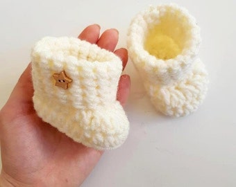 Easy Crochet Baby Booties Pattern: Newborn Infant Shoes (PDF Pattern)