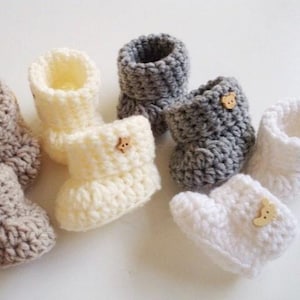 Easy crochet pattern for beginners,Baby Booties infant Newborn,PATTERN PDF,Crochet pattern,Baby Shoes,Size 0-3 months,Instant download