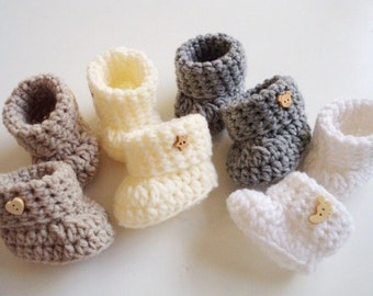 Easy crochet pattern for beginners,Baby Booties infant Newborn,PATTERN PDF,Crochet pattern,Baby Shoes,Size 0-3 months,Instant download