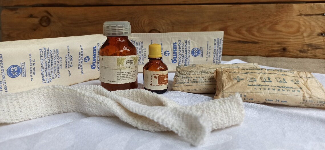Set of 8 Vintage Medicine Items Cotton Wool Apothecary Etsy