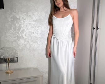 Corsetto da damigella d'onore sopra il seno, bustino senza maniche in raso, corsetto rinascimentale