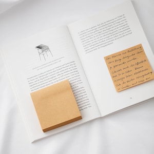 Note adesive in carta Kraft ordinata | Notes adesivi 76 mm x 76 mm | 120 fogli | Note per elenchi di cose da fare e promemoria| Facile da scrivere
