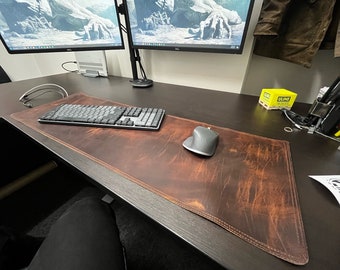 Leder-Schreibtischmatte, Schreibtischunterlage in individueller Größe, personalisiertes Bürozubehör, Ledermatte für Arbeitszimmer, Computertisch usw., Valentinstagsgeschenke für