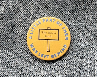 Insignia inspirada en el musical Come From Away: una pequeña parte de ellos quedó atrás