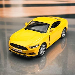 2015 Ford Mustang | Diecast Model Car | Scale 1/36 Mustang | Gift