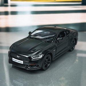 2015 Ford Mustang | Diecast Model Car | Scale 1/36 Mustang | Gift