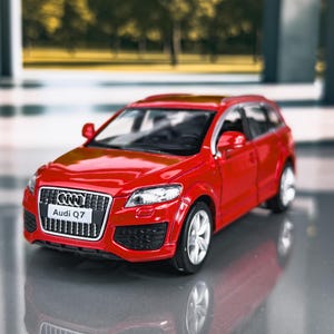 Audi Q7 / Coche a escala 1/36 / Regalo
