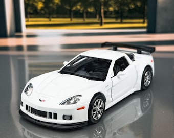 Chevrolet Corvette C6R 2010 / Modelo de coche fundido a presión / Escala 1/36 / Regalo