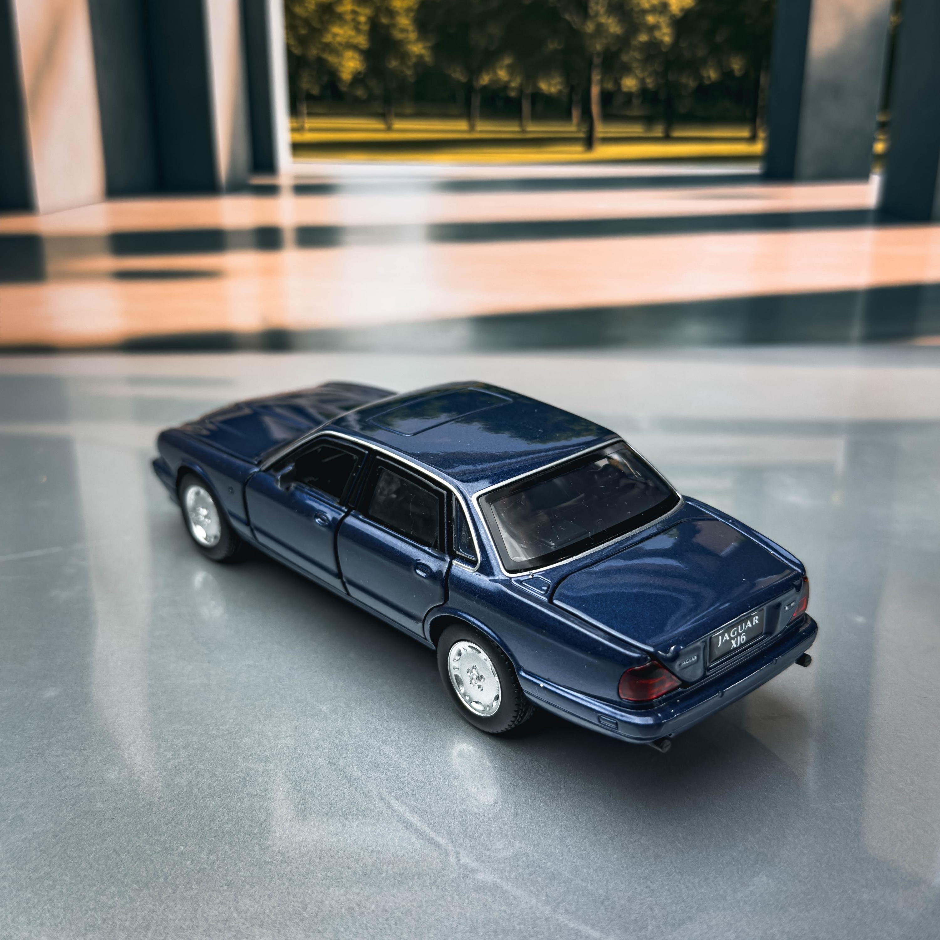G0308-01★ ミニカー 名車コレクション　JAGUAR など10点セット Jaguar XJ6 | Diecast Model Car | Scale 1:32 | Jaguar Die Cast Car
