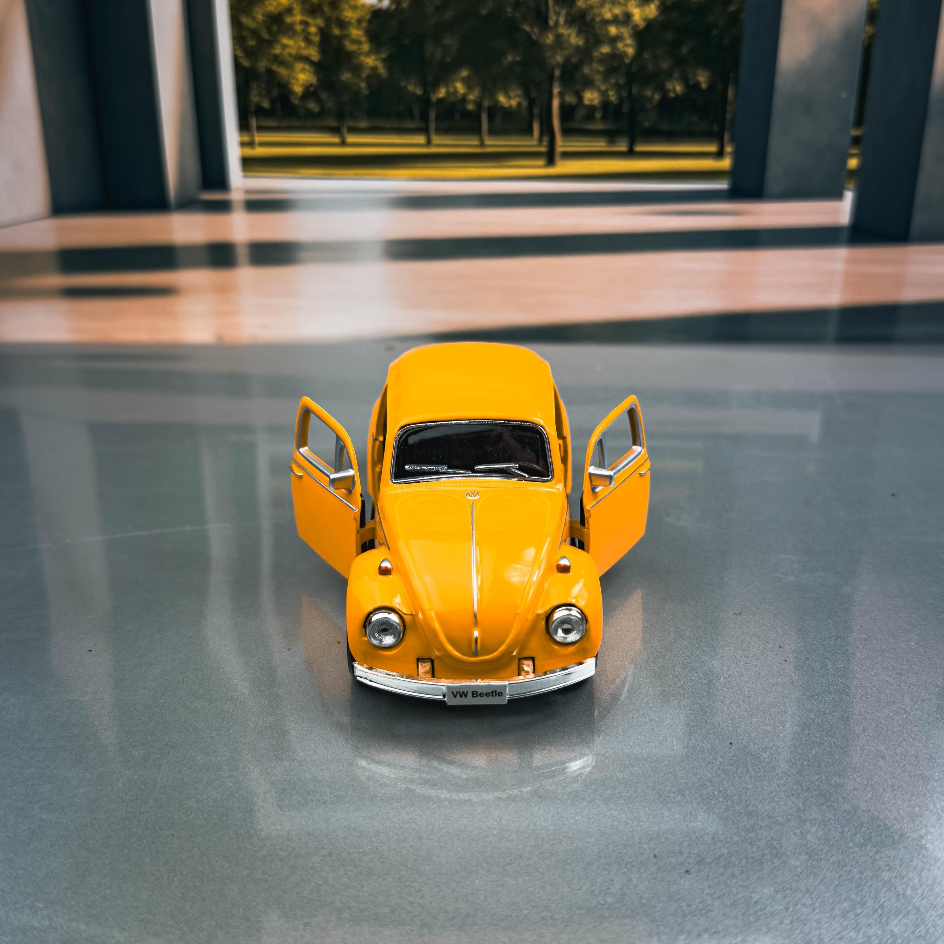 Volkswagen Beetle Classic | Diecast Model Car | Scale 1/36 | Gift