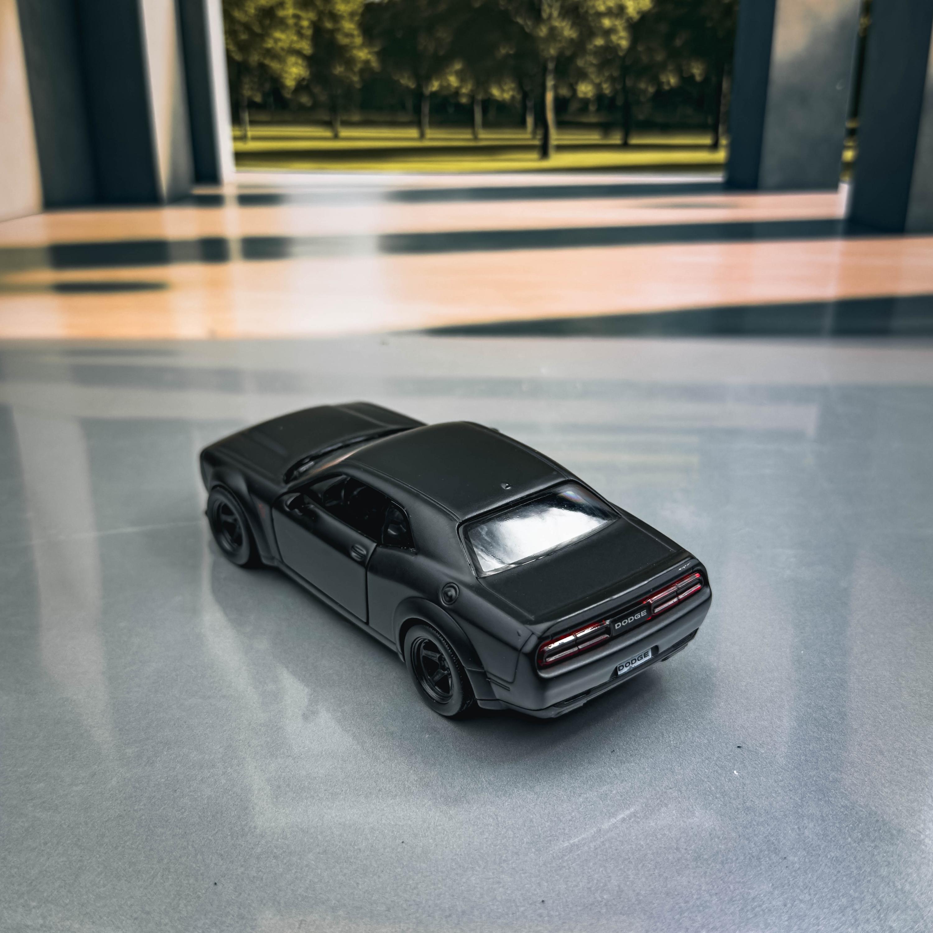 Challenger SRT Demon Diecast Model Car | Scale 1:36 Challenger