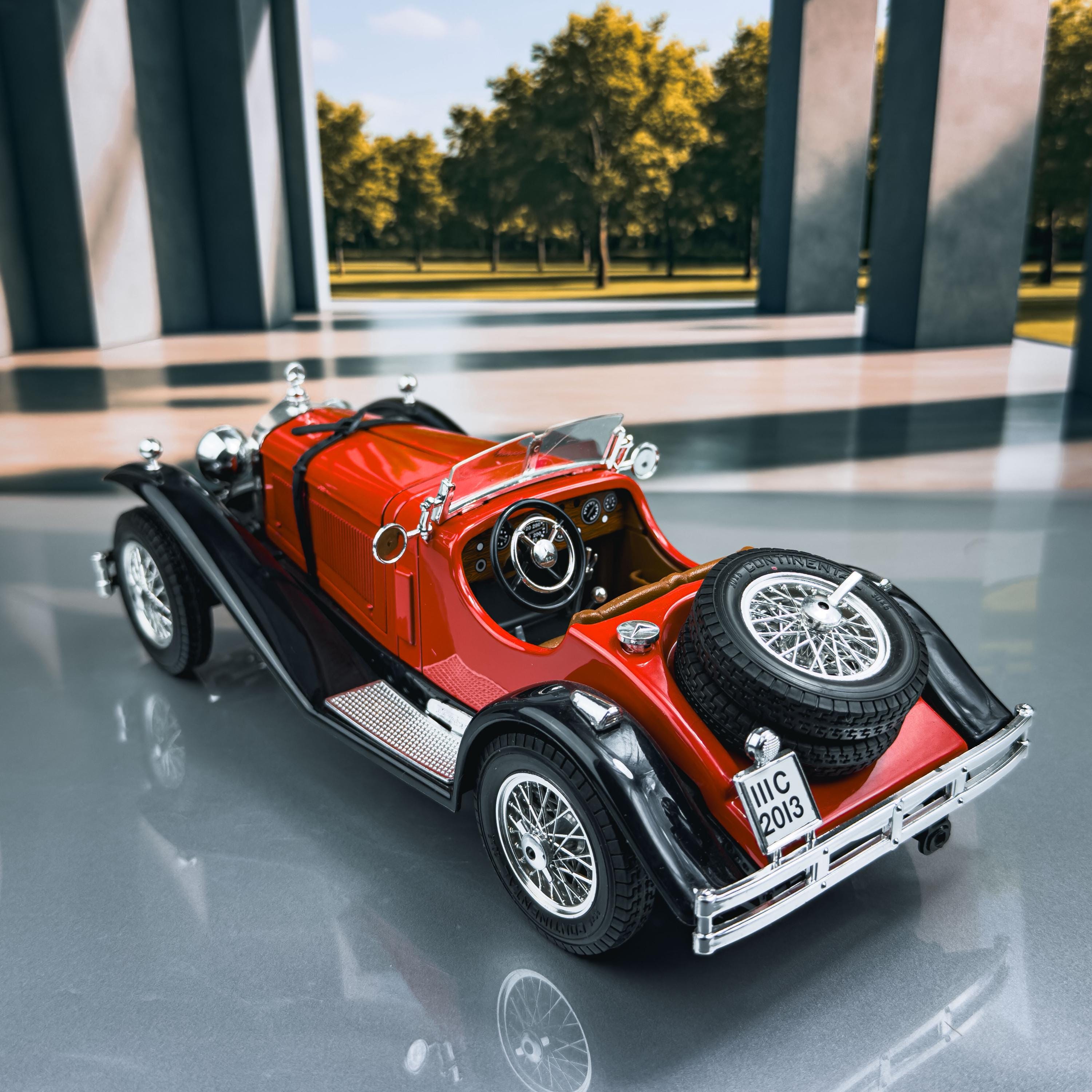1928年式メルセデス・ベンツ SSK ヴィンテージダイキャストモデルカー