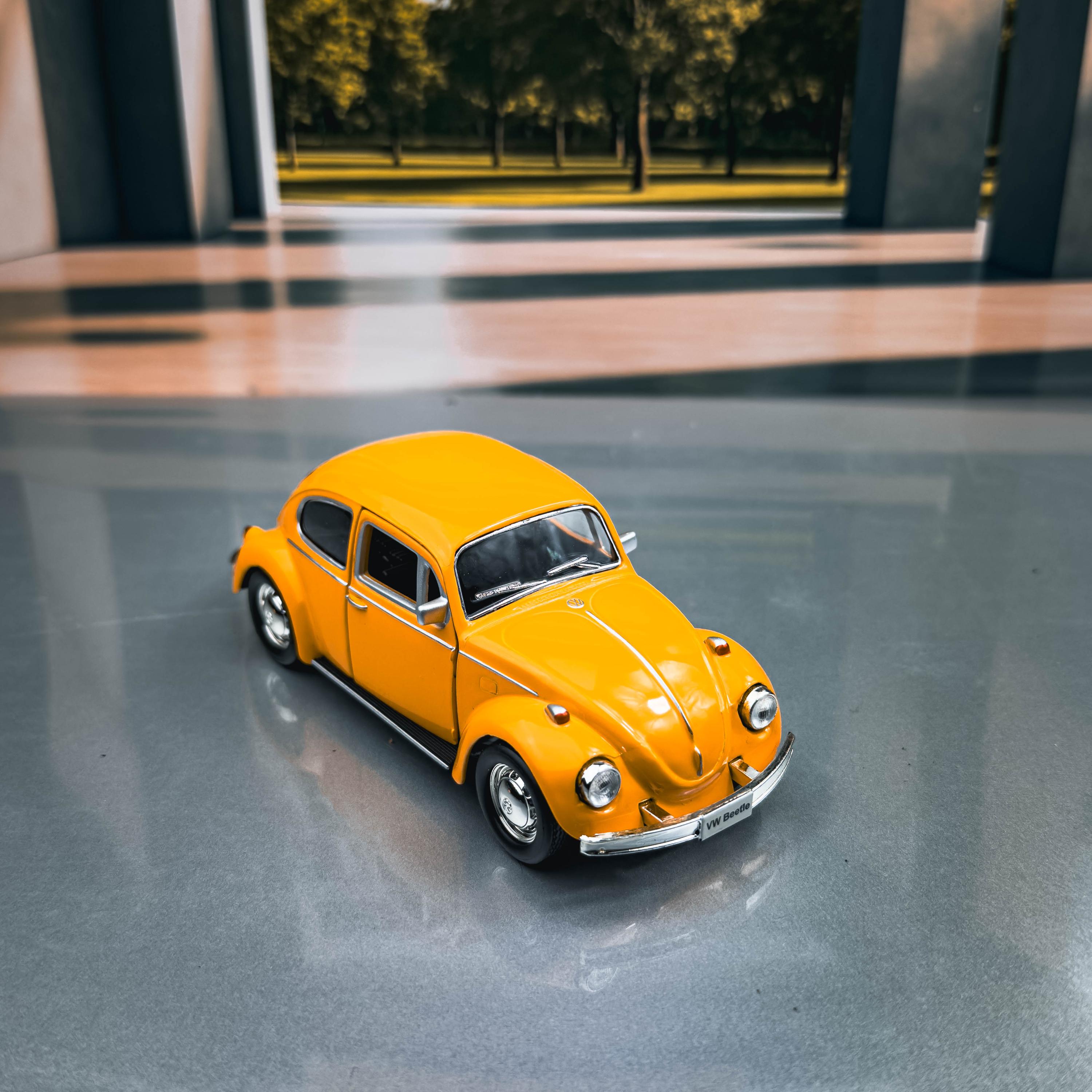 Volkswagen Beetle Classic | Diecast Model Car | Scale 1/36 | Gift