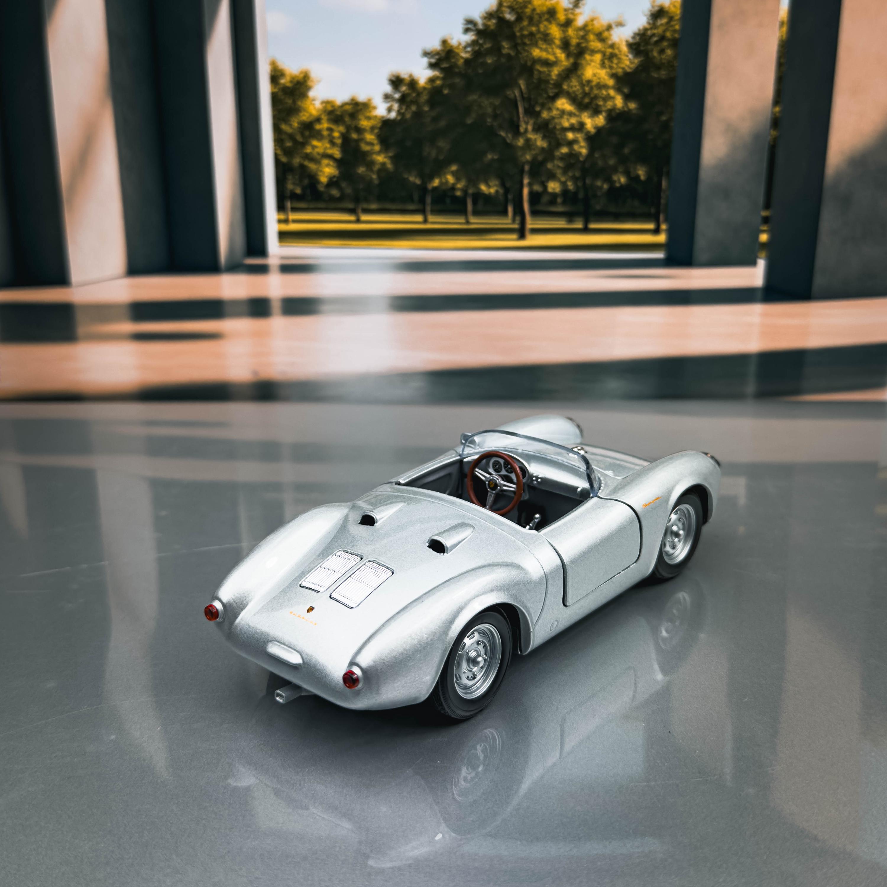 Porsche 550 Spyder | Licensed Porsche Die Cast Model Car