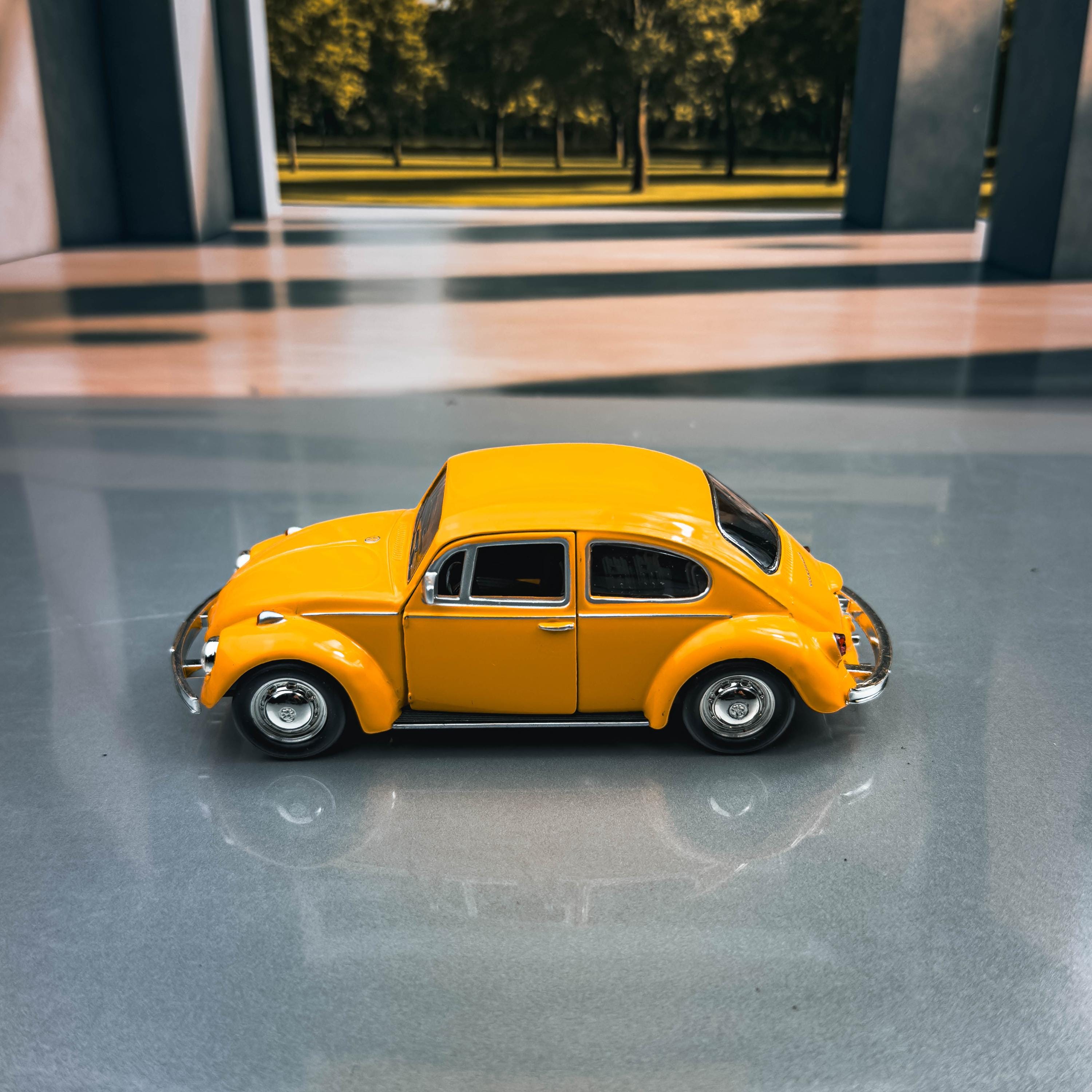 Volkswagen Beetle Classic | Diecast Model Car | Scale 1/36 | Gift