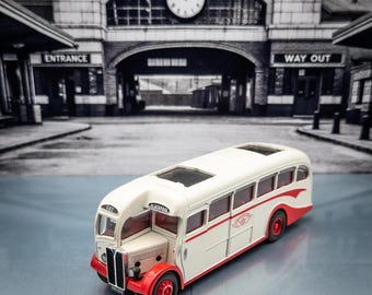 AEC Regal Diecast Model Bus | 1:50 Scale, Collectible