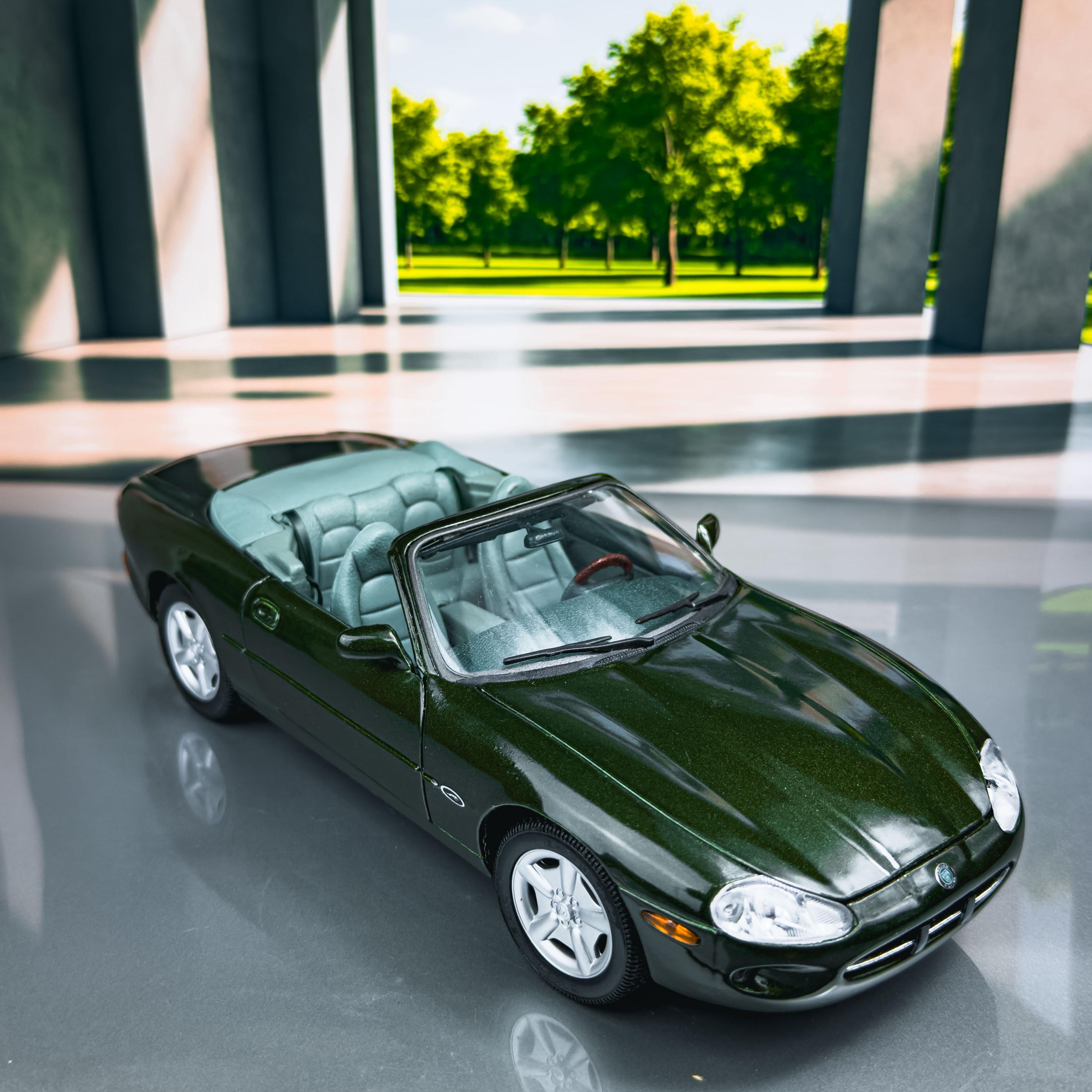 1996 Jaguar XK8 | Diecast Model Car | Vintage Model Car | Original