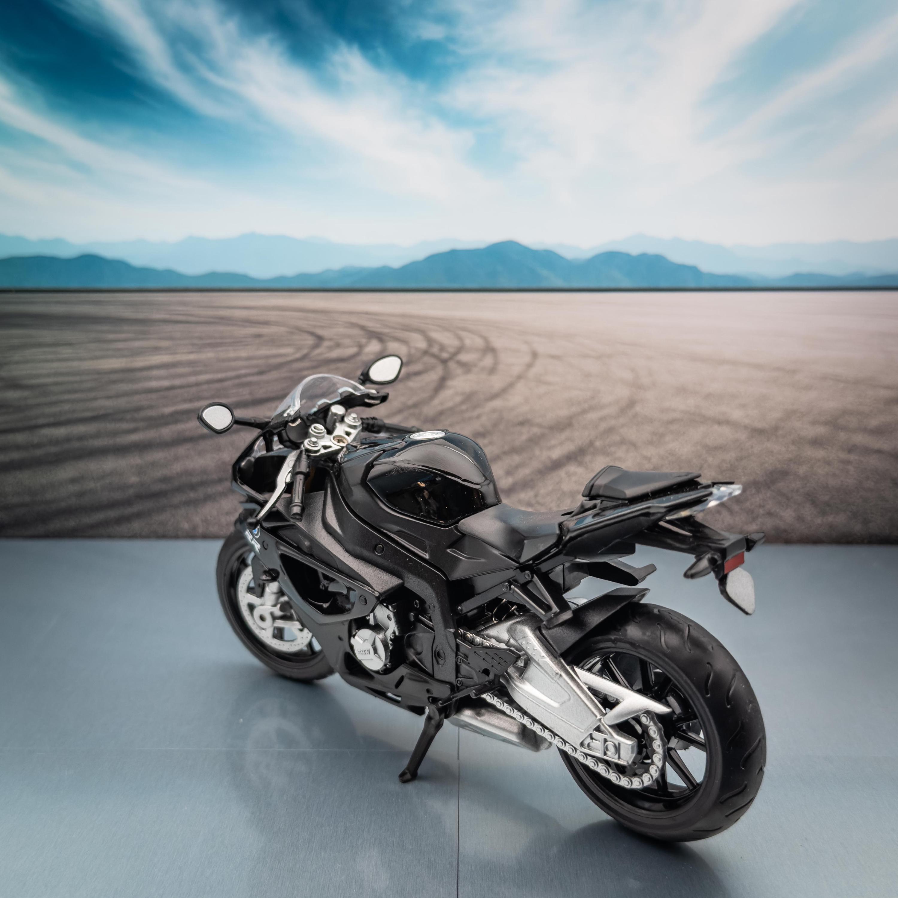 BMW S1000RR Diecast Model Motorcycle | 1/12 Scale, Personalised