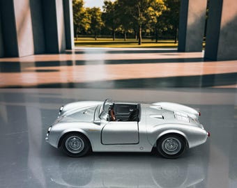 1953-56 Porsche 550 Spyder Die Cast Model Car | 1:24 Scale - Etsy