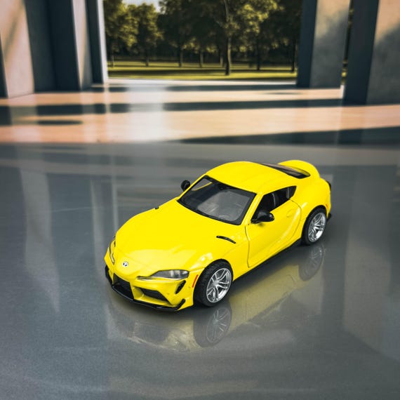 トヨタ GRスープラ ダイキャストモデルカー | 1/32スケール、イエロー