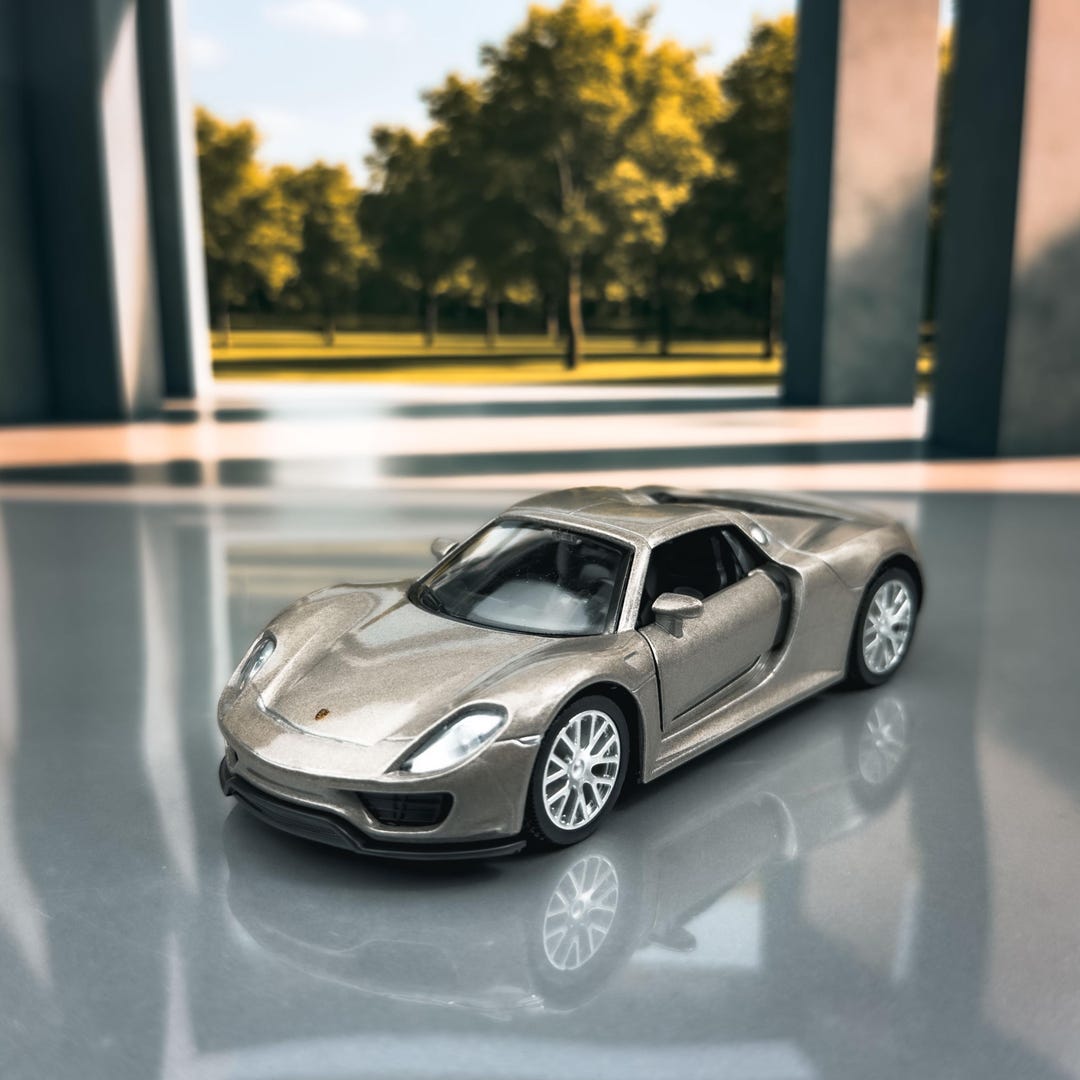 ポルシェ 918 スパイダー | ダイキャストモデルカー | 1/36スケール