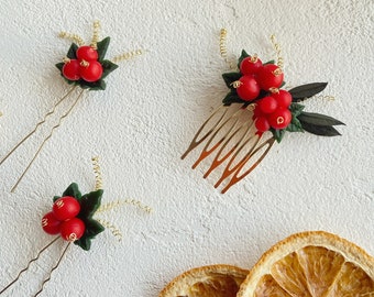 Christmas Hair Pins,Holly Berry Hair Pins,Christmas Hair comb,Decorative hair comb, flower hairpin,Flower brooch,Red Flowers hair Pin