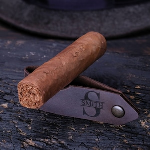 Leather Cigar Rest with Monogram, Cigar Holder, Leather Cigar Stand, Cigar Gifts, Leather Travel Cigar Prop, Christmas gift