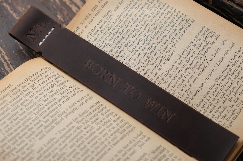 Personalized Leather Bookmark, Booksworm Bookmark, Personalised Leather Bookmark, boyfriend gift, girlfriend gift, Christmas Gift zdjęcie 7
