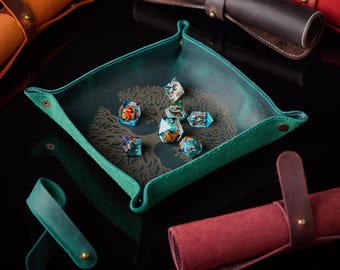Personalized Leather Dice Tray for Dungeons and Dragons RPG, Collapsible Rolling Mat