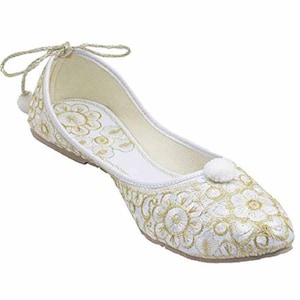 jutti for women punjabi jutti for women party wear jutti punjabi khussa rajsthani khussa jutti handmade with hand work