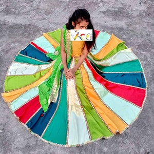 Navratri Lehenga Choli Voor Vrouwen Spiegel Werk Chaniya Choli Multi Color Navratri Lehenga Kleurrijke Garba Lehenga Big Flair Dandiya Lehenga
