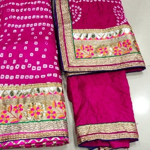 Rajasthani bandhej lehenga Choli avec Gota Work For Girls And Women bandhani lehenga Bandhej Chaniya Choli Design 3