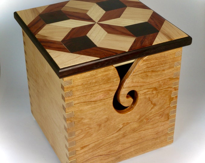 Wood Yarn Box With Lid Top. Rolling Star Quilt Block Pattern Parquet