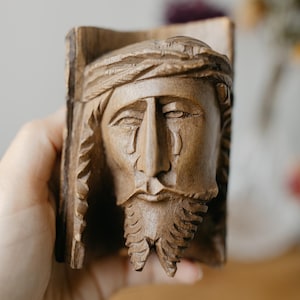 Hand-Carved Rustic Wood Jesus Figure with Natural Bark Edge | Carved Christ Face with Crown of Thorns