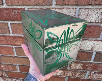 Recipe box green pinstriping