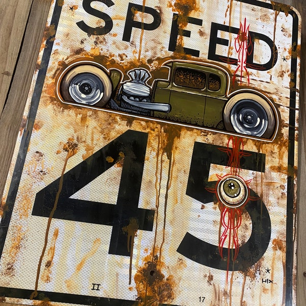 Speed 45 green coupe sign