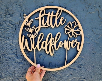 Little Wildflower Round Sign Wildflower Birthday Decorations Floral Babyshower Decorations Gender Reveal decorations Dried Flower Decor