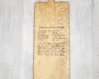 Tabla de cortar con recetas grabadas: un regalo personalizado escrito a mano por la abuela