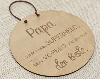 Papa Superheld - Holzschild mit Gravur