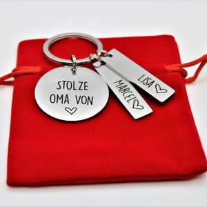 Geschenk für Oma Stolze Oma von.. Personalisiertes Geschenk Schlüsselanhänger Bild 5